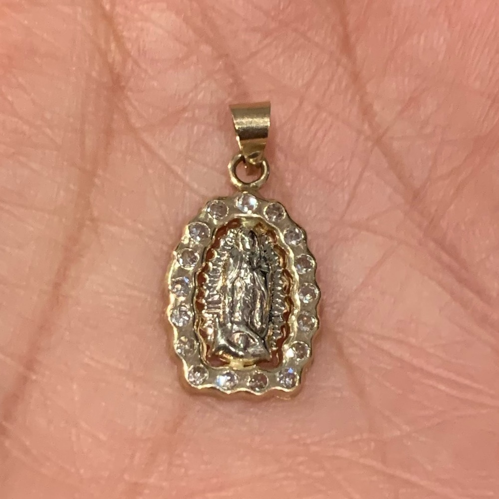 New 10k Gold Religion Virgin Mary Pendent - Picture 2 of 6